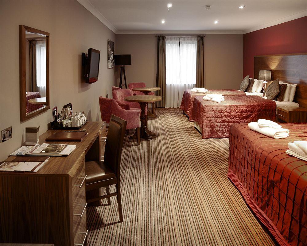Old Thorns Hotel & Resort Liphook Buitenkant foto